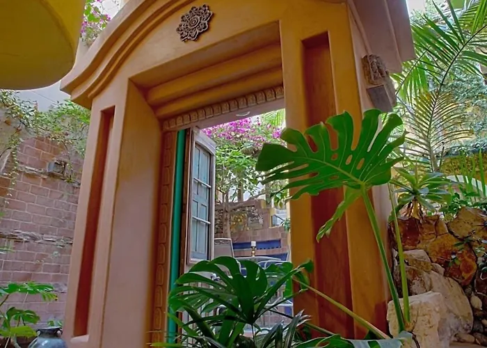 Bed and Breakfast Secret Garden