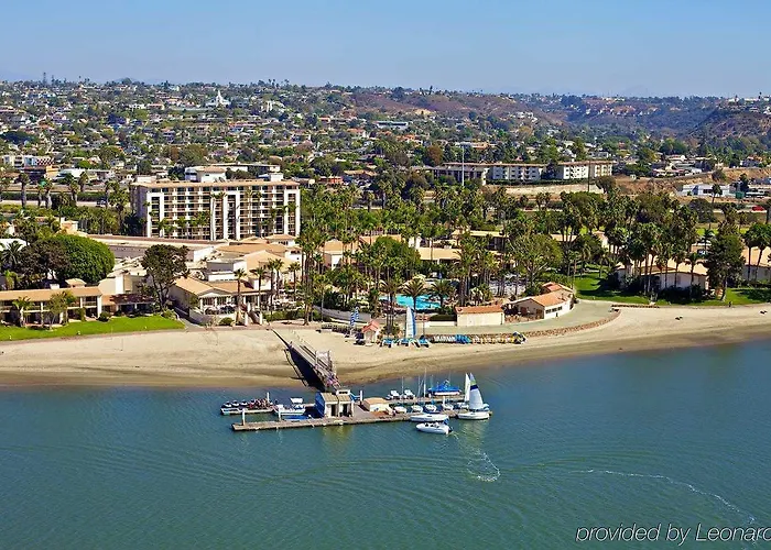 Beach hotel: San Diego Mission Bay Resort